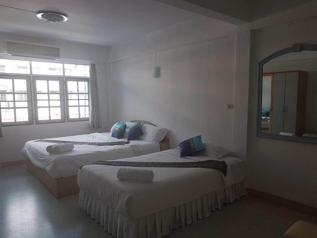 Chaam Guesthouse تشا أم المظهر الخارجي الصورة
