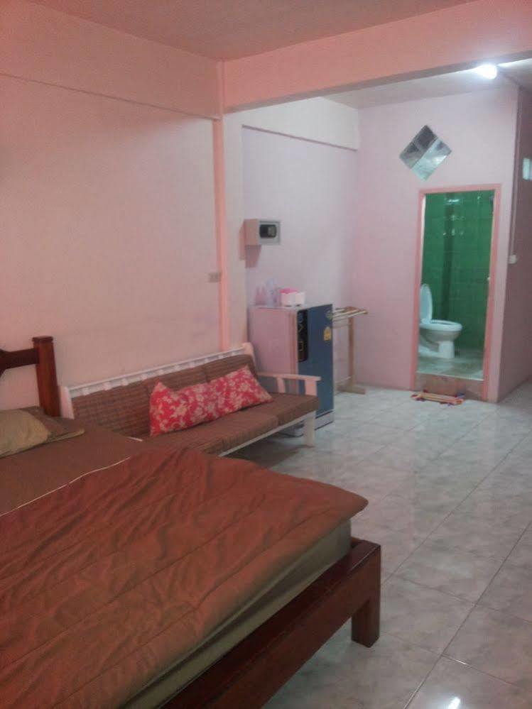 Chaam Guesthouse تشا أم المظهر الخارجي الصورة