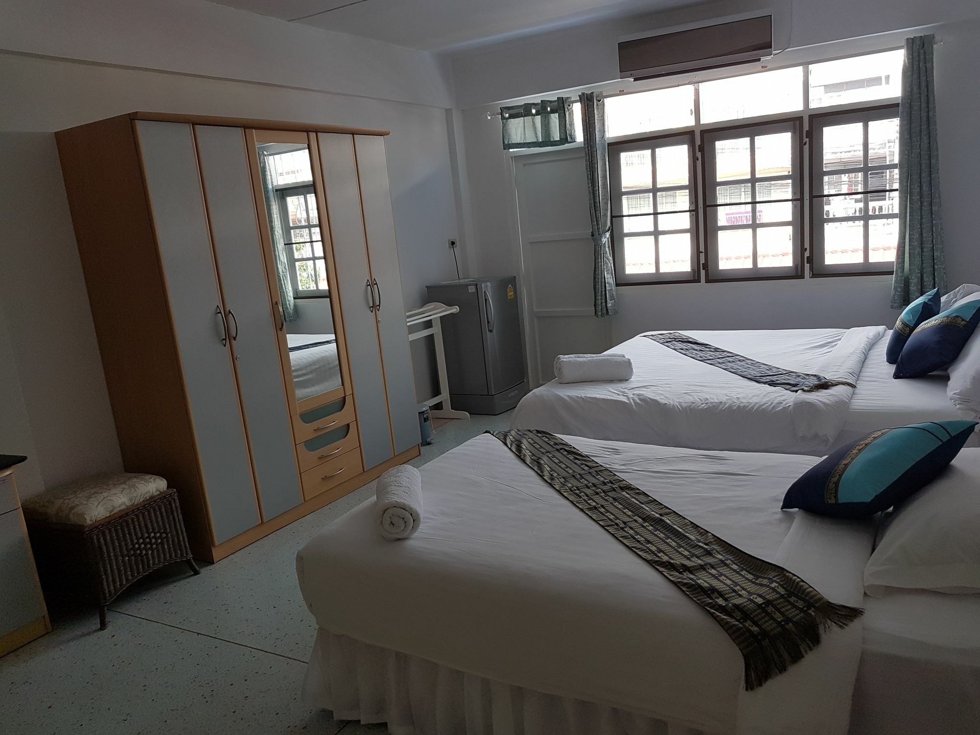 Chaam Guesthouse تشا أم المظهر الخارجي الصورة