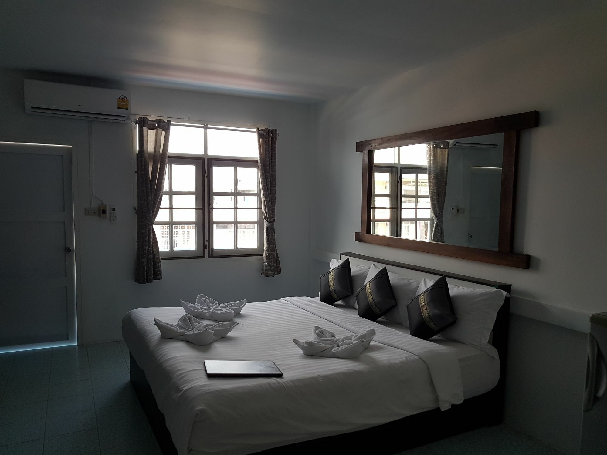 Chaam Guesthouse تشا أم المظهر الخارجي الصورة