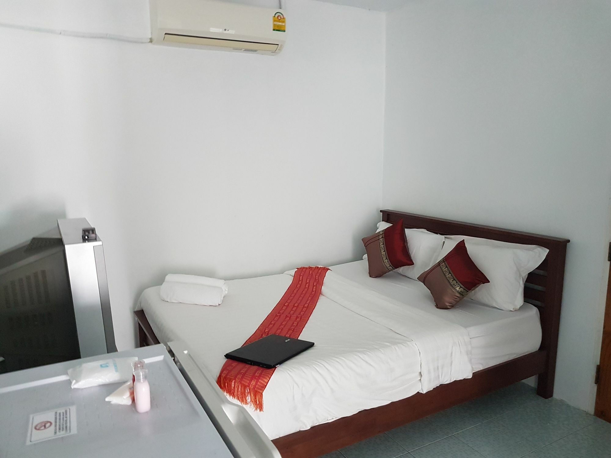 Chaam Guesthouse تشا أم المظهر الخارجي الصورة